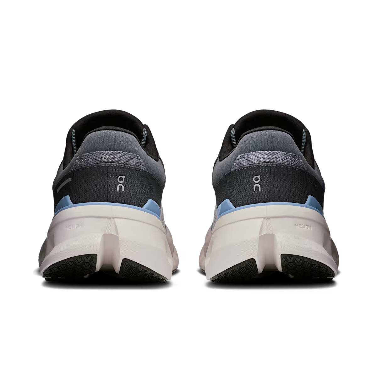 Running Cloudrunner 2 — Alloy Chambray