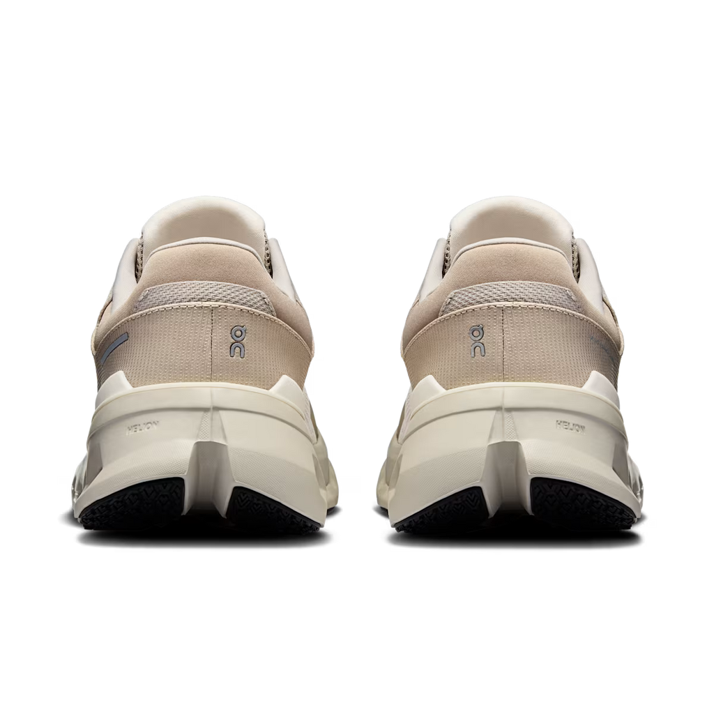 Running Cloudrunner 2 — Pearl Desert