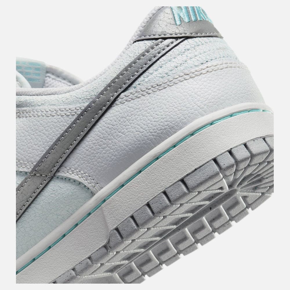 Dunk Low Winter Storm Mens Lifestyle Shoe - Summit White/Glacier Ice/Vast Grey/Metallic Silver