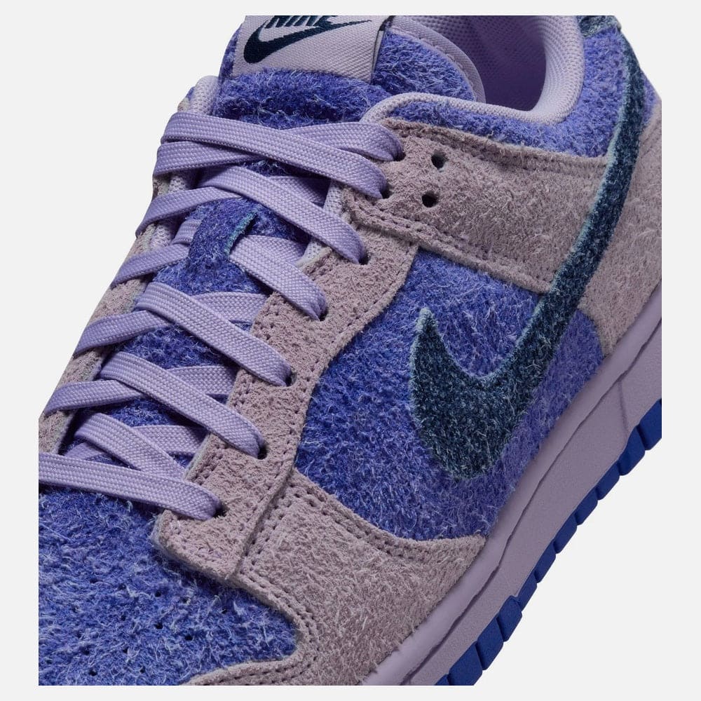 Dunk Low SE Hydrangeas Womens Lifestyle Shoe - Hydrangeas/Deep Royal Blue