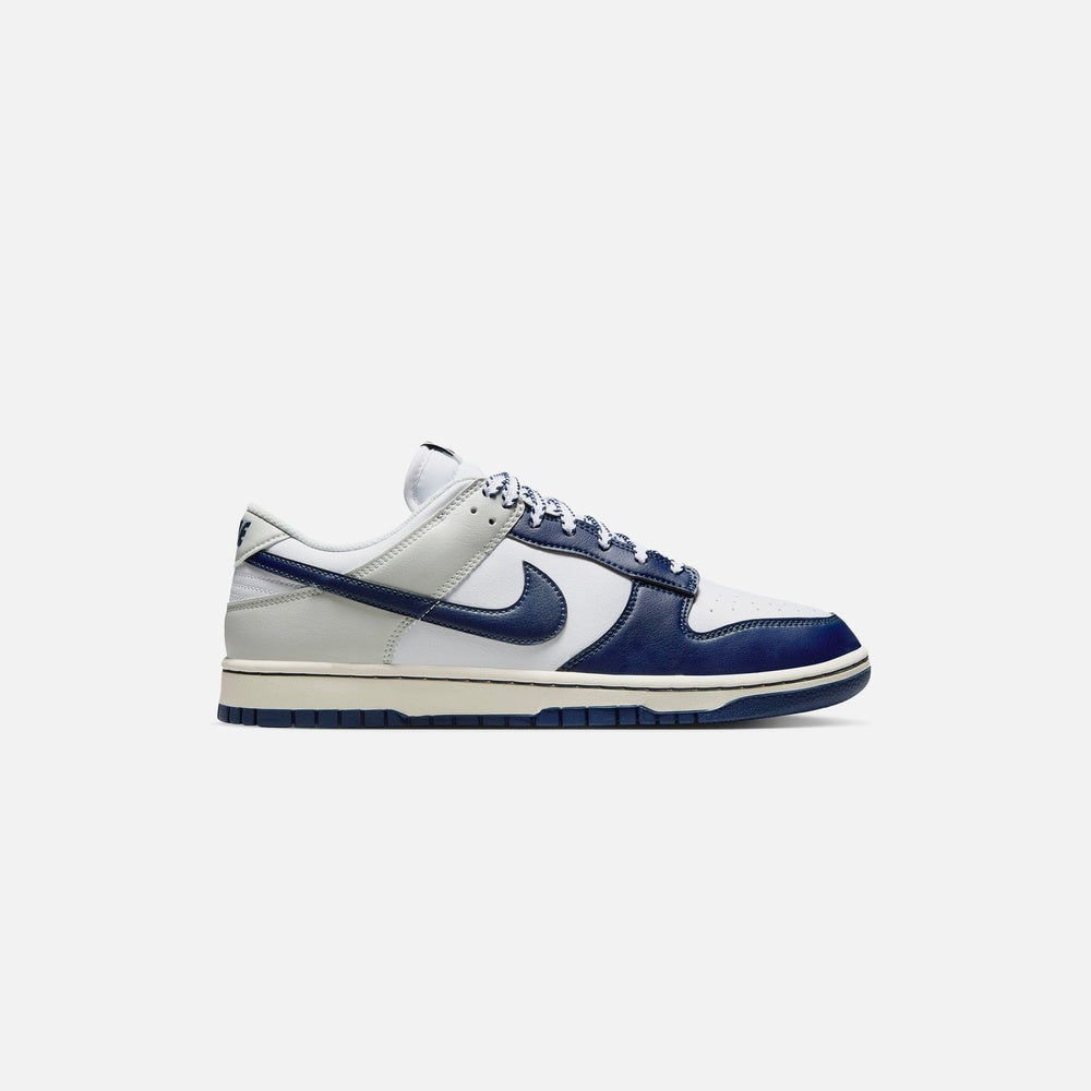 Dunk Low Mens Lifestyle Shoe - White/Midnight Navy/Photon Dust/Coconut Milk